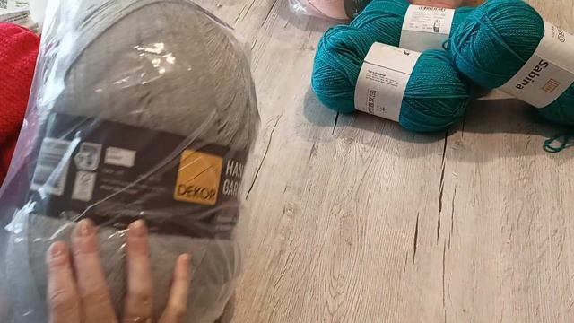🧶 ВЯЖУ на ребёнка/Закончила жилет/Начинаю другое🤗
