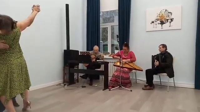 Любимые песни - МИЛЕНЬКИЙ ТЫ МОЙ - Танец под  Гусли