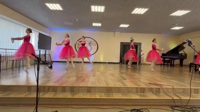 Танец Цыганочек из балета " Эсмеральда"