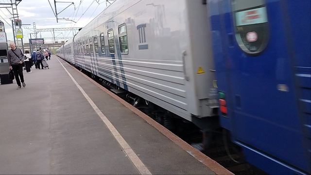 16 мая 2025 г. Электровоз ЭП20-028 с Пассажирским поездом Сортировочная Имени Морозова