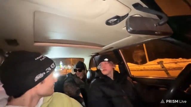 непростые парнишки на бумере