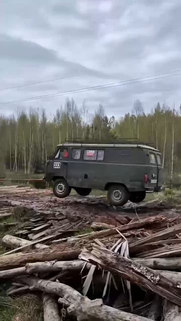 тяни меня тяни полностью 😂😂