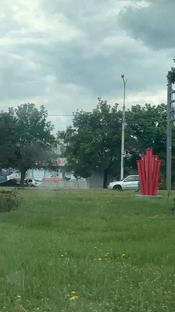 Коммунальщики и дорожники работают на Шахтерской площади
Спасибо за ваш труд 🙏