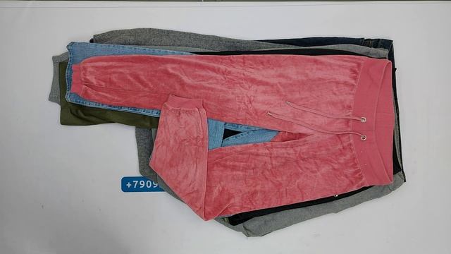 25906 Штаны м/ж (cream/extra) 1 пак 12.2кг 8.5€/кг 23шт