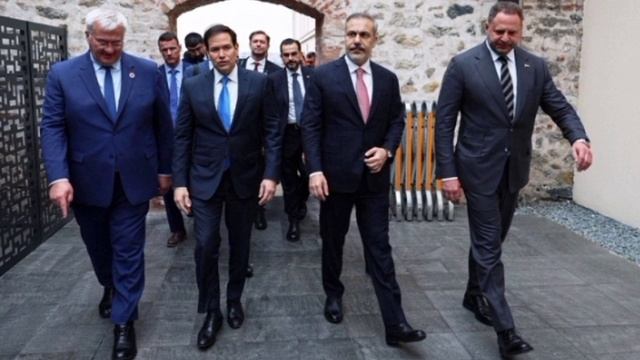 Стамбул-2. Последние новости вокруг переговоров:

 прямые переговоры РФ и Украины начались.