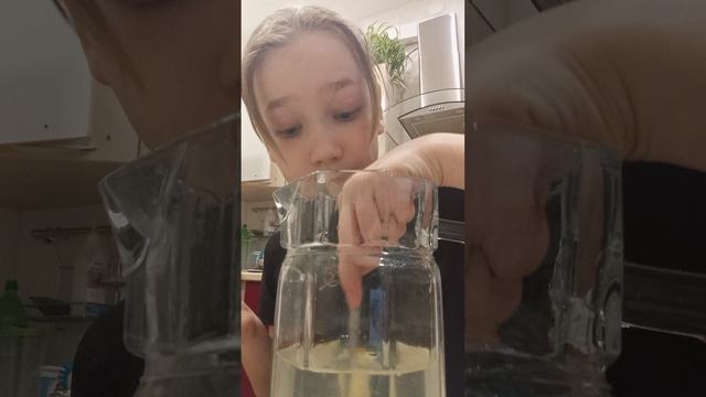 вода с лимоном