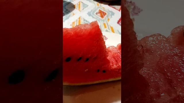 В этом году первый арбуз оказался очень вкусный. 17.07.2024