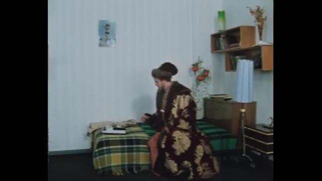 Копия видео domiNo (Иван Царевич/Под большим зонтом)