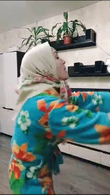 ВСЯ ГОРЮ...😂Тик ток тренды, приколы от valya_smol