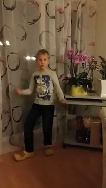 Песня на кыргызском языке "Карагат"