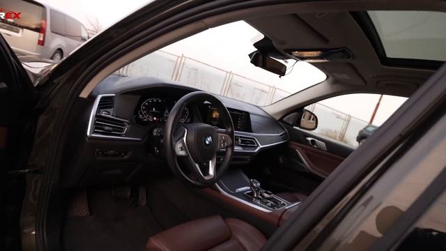 ОБЗОР НА BMW X7 2021г