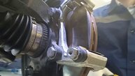 Инструкция по замене тормозных колодок