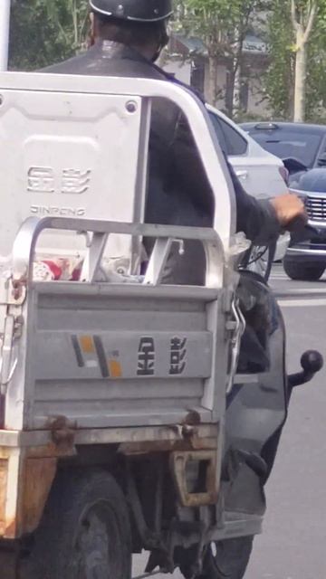 Copying Porsche Xiaomi SU7 Traffic Accidents