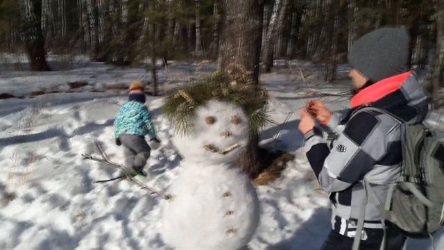 Едем лепить снеговика. Катаемся с горки и просто гуляем :) Modellling Clay Snowman.