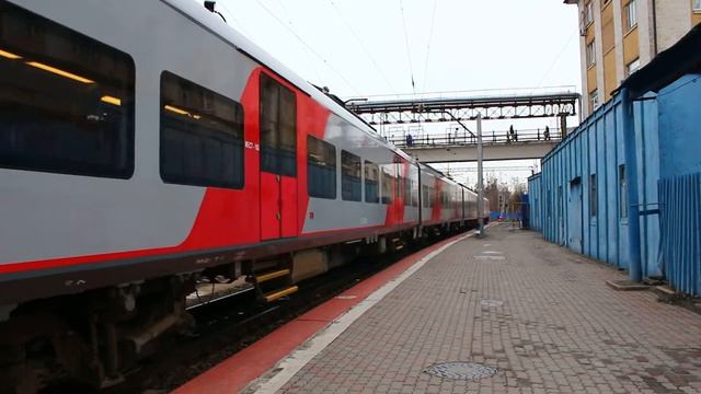 Электропоезд ЭС1-025