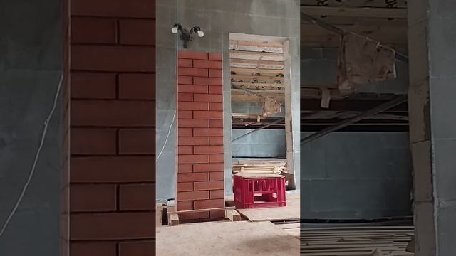 Строим дом. Часть 1007. Движ печного кирпича по второму э