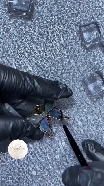 3д лепка на ногтях
