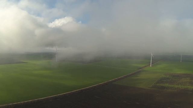 Ветрогенератори край Камен бряг
