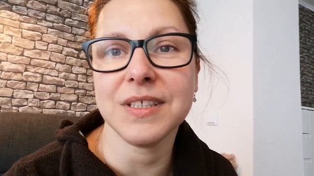 25.05.21. Получила и жду письма. Немного про сад.