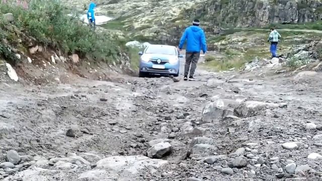 Логан 2 Север