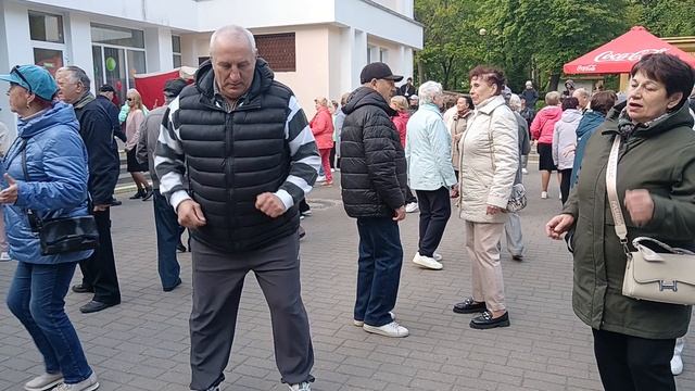 Какого цвета неба..... 10.05.25 Гомель парк Луначарского 🥰💫
