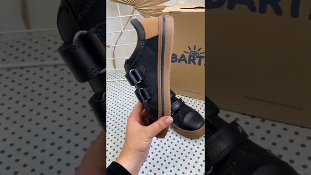 Туфли спортивного стиля, универсального цвета Bartek