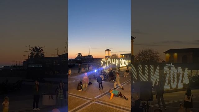 Знаменитый Барабанщик! И конечно коронная, душераздирающая песня «Знаешь, я так соскучился..!»