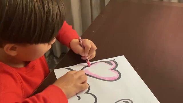 ДИАНА И РОМА - Диана и Рома делают Огромную Валентинку DIY activities for kids