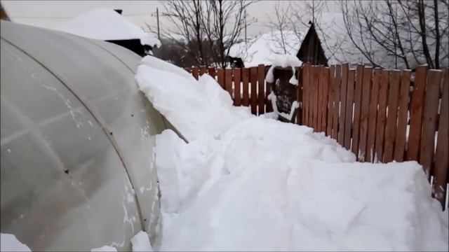 ОФИГЕТЬ сколько снега!!!!