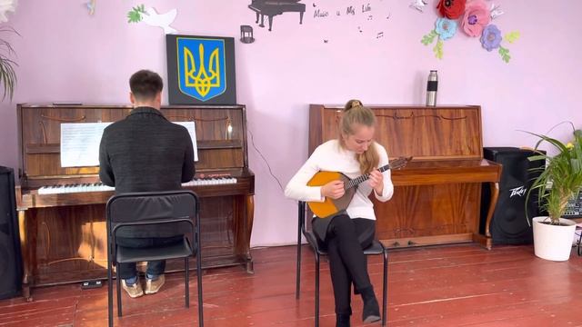 Шевчук Катерина, ІІІ курс / Л. Колодуб - Ескіз у молдовському стилі
