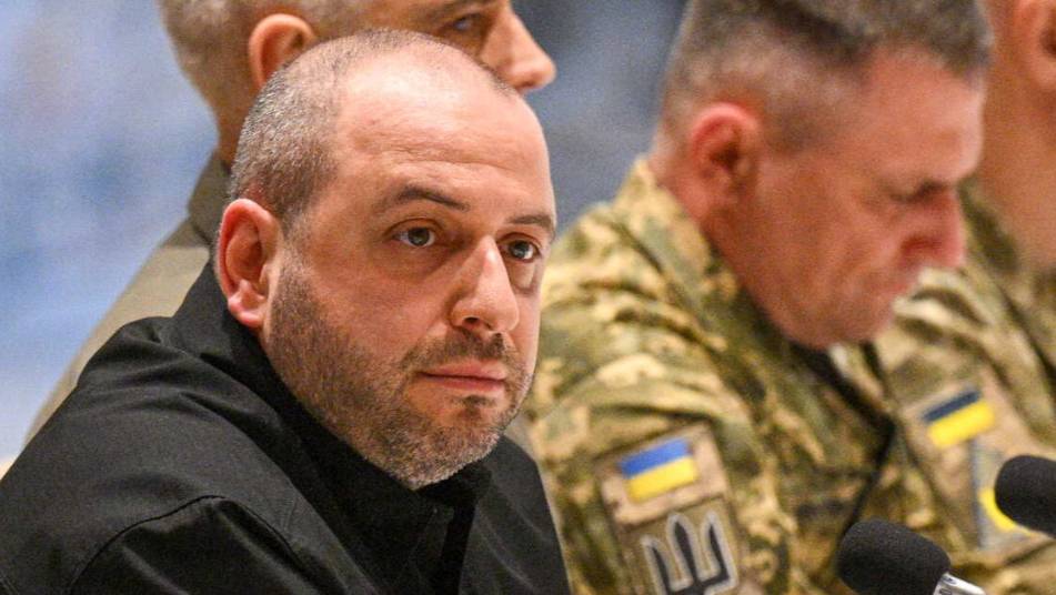 Умеров заявил, что в Турции обсуждался обмен пленными по формуле 1000 на 1000