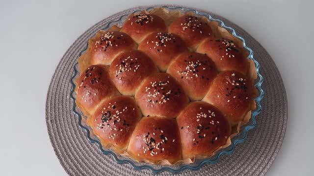 Булочки с кунжутом