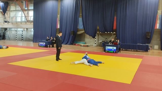 Соревнования по дзюдо.