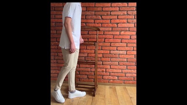 бежевые штаны