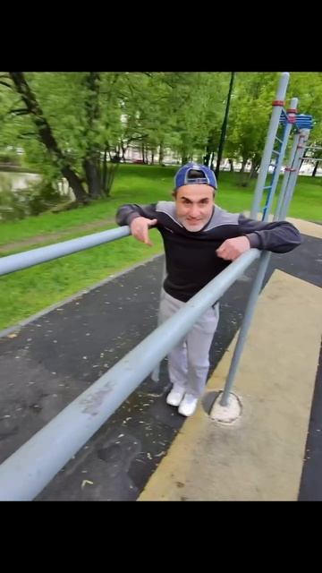 Плечи-то широкие 💪
