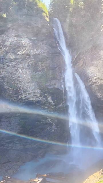 Waterfall Switzerland #switzerland #travel #sherlockholmes #meiringen #швейцария #nature #waterfall