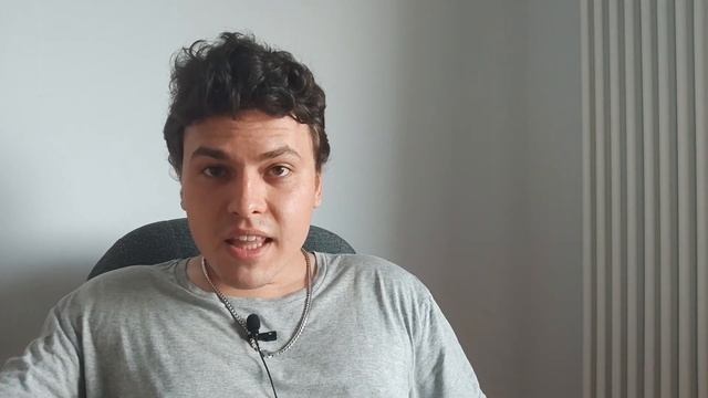 Как капиталисты заставили ходить меня в дырявых труса