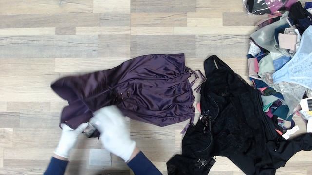 #11673 Нижнее белье Hunkemoller с этик сток цена 2950 руб за  кг/141