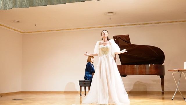 Наталья Райс исполняет вальс Джульетты Гуно. Фортепиано — Мария Кладова-Штокман