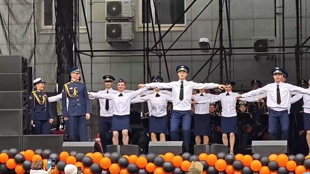 Пора в путь дорогу! В день Великой Победы! Помним и гордимся. Будем достойны своих предков.