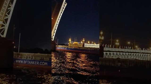 Прогулка по набережной Кутузова
