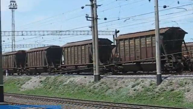 Тепловоз ЧМЕ3-1392 перегін Громодянський-Лозова ПІВД. ЗАЛ.