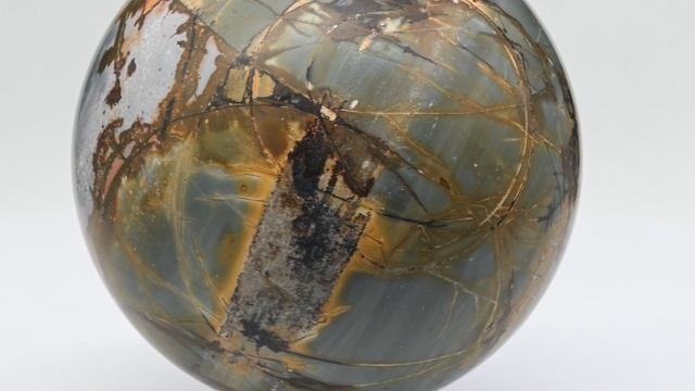 Шар из яшмы пикассо, диаметр 109мм Арт: 2049009