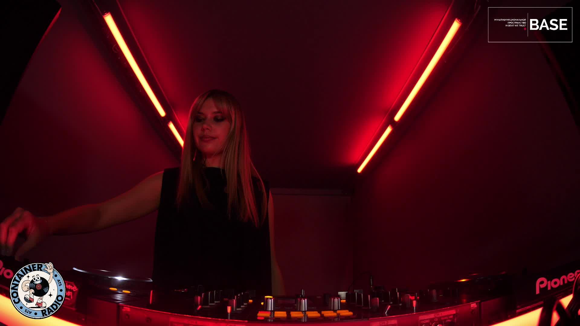 CONTAINER RADIO Live Stream - PORT MIRAGE: Eidofey, Melaniya, Jomoss (2025-05-16)