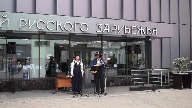 Ребята надо верить в чудеса.