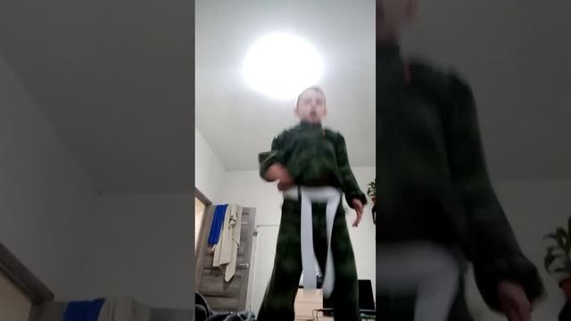 VID_20250516_202343.mp4