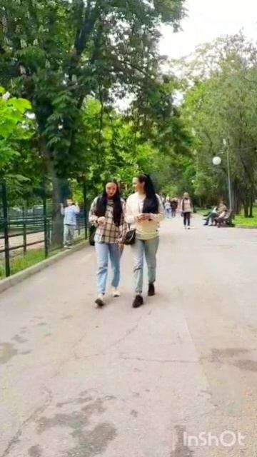 с подружкой, дружим 23 года