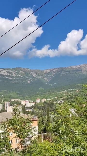 Ялта,горы,май