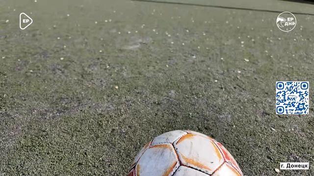 Татьяна Бубнова передала необходимый инвентарь в детскую спортивную школу