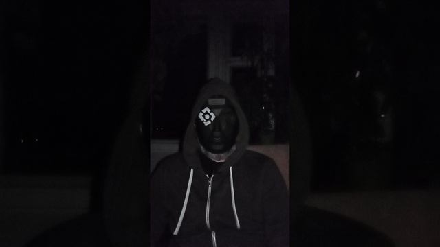 Ы